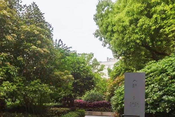 中山大学东校区地址在哪 面积多大？