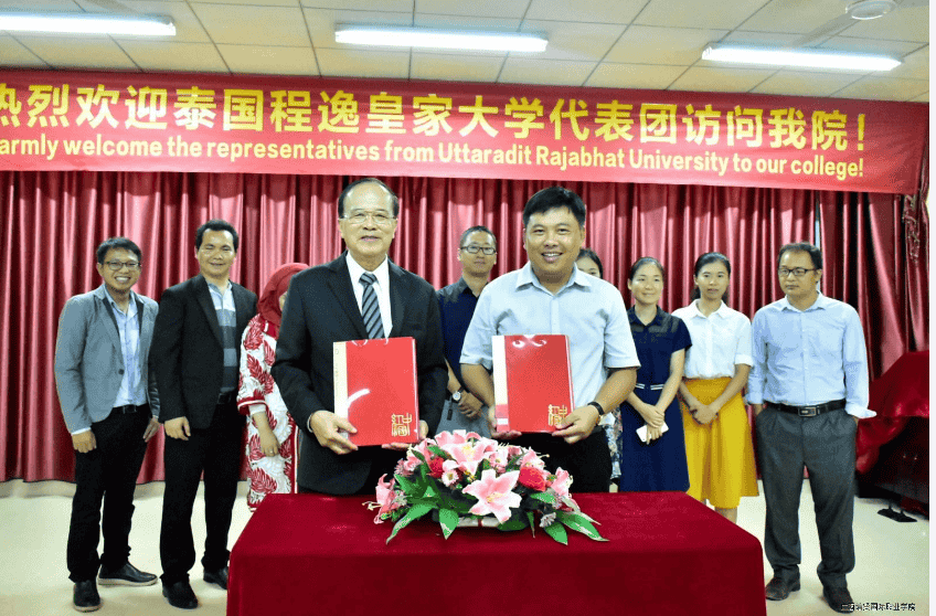 泰国程逸皇家大学校长到访广西培贤国际职业学院